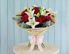Букет цветов из:  Лилии и Розы #REPLACE_PRED# Нижней Шиловке