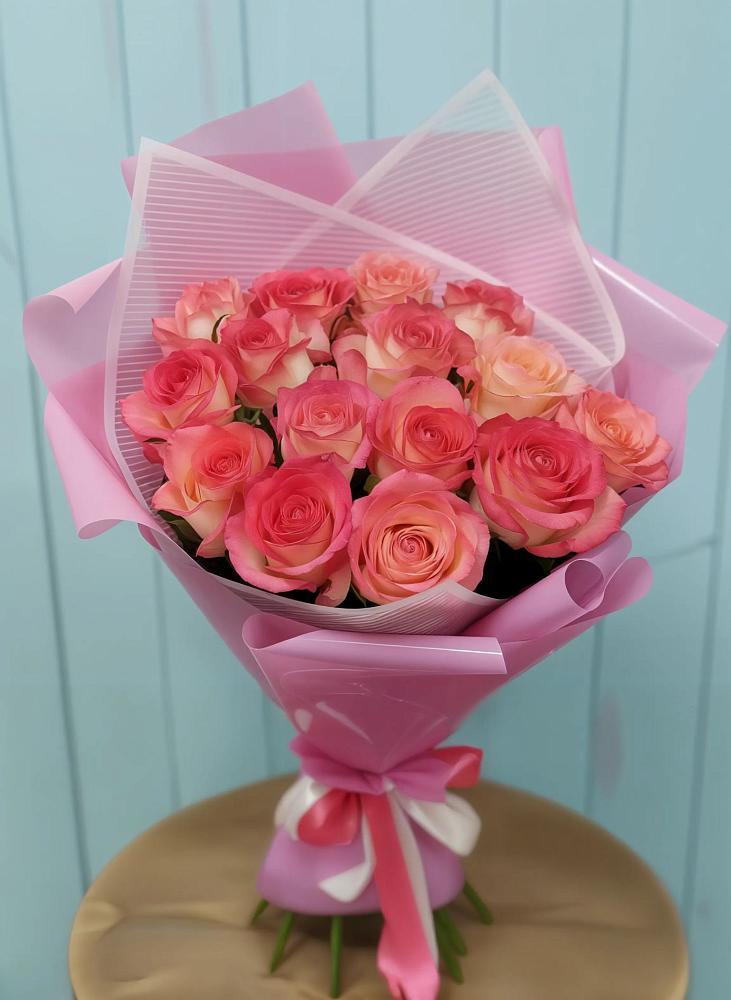 Букет 15 Розовых роз Равель в Нижней Шиловке