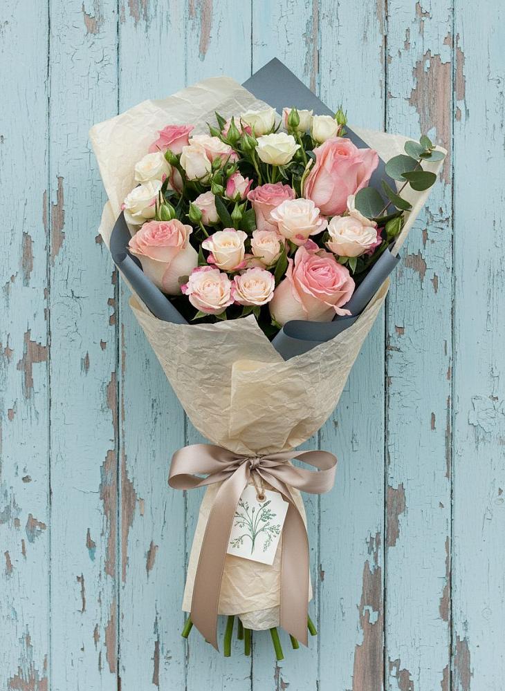 Букет цветов из: Розы в Нижней Шиловке