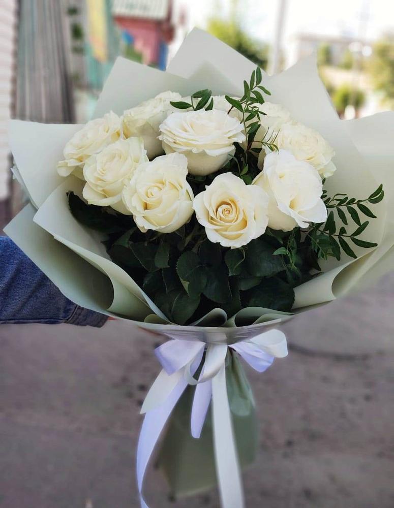 Букет Белые розы Проуд в Нижней Шиловке