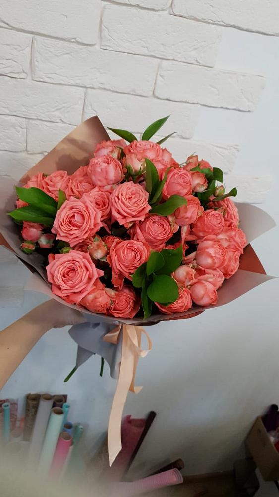 Букет цветов из: Розы в Нижней Шиловке