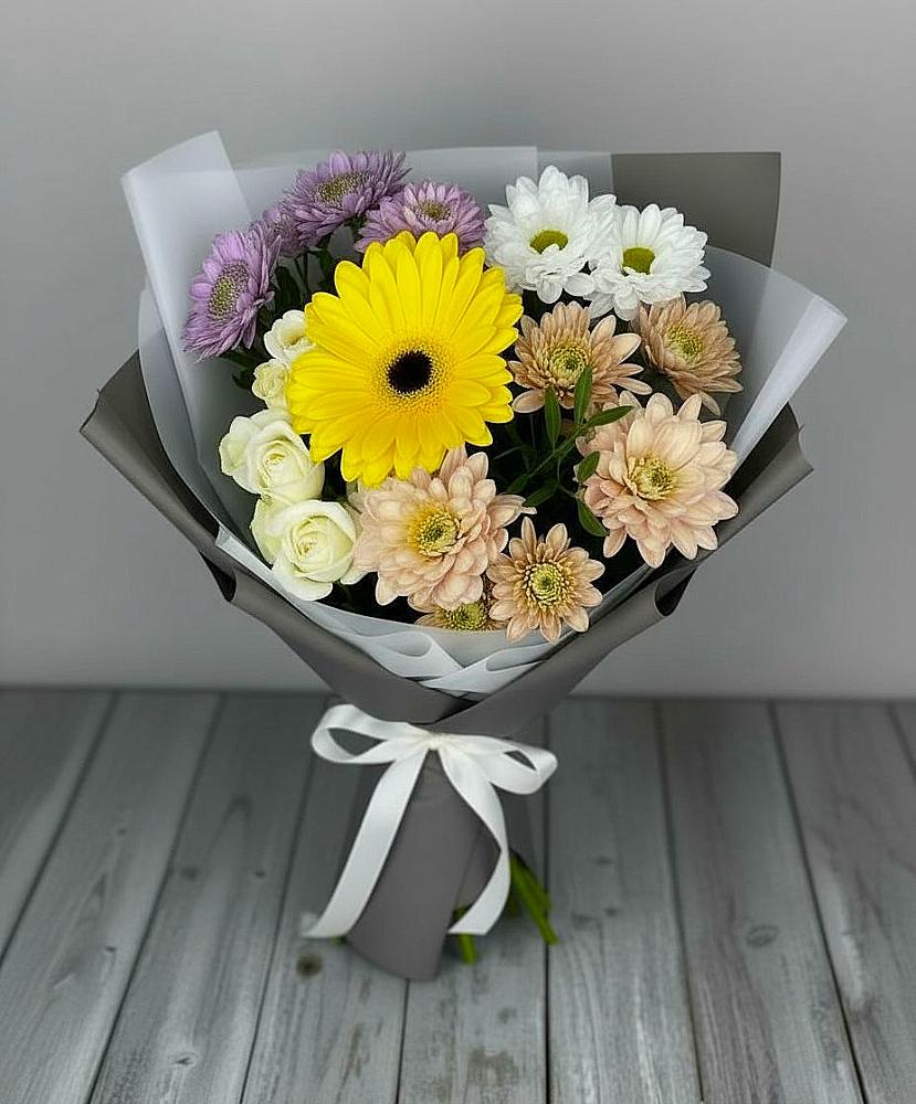 Букет цветов из: Розы, Герберы и Хризантемы в Нижней Шиловке