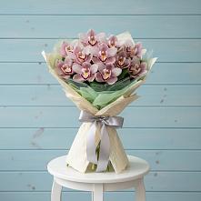 Букет цветов из:  Орхидеи и Розы в Нижней Шиловке