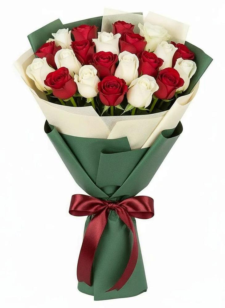 Букет Микс из красных и белых роз в Нижней Шиловке