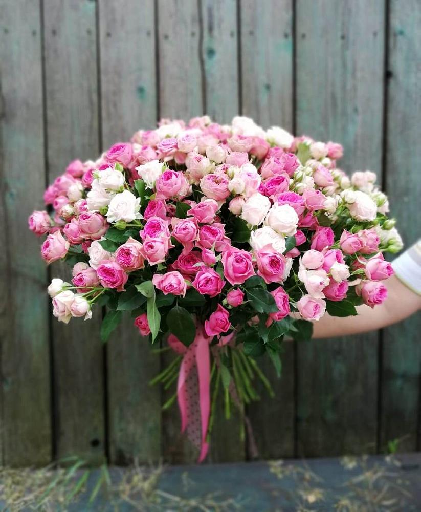 Букет Розовые кустовые розы Натали и Лав Лидия в Нижней Шиловке