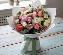 Букет цветов из:  Розы, Лизиантусы и Гвоздики в Нижней Шиловке