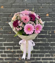 Букет цветов из:  Герберы и Хризантемы в Нижней Шиловке