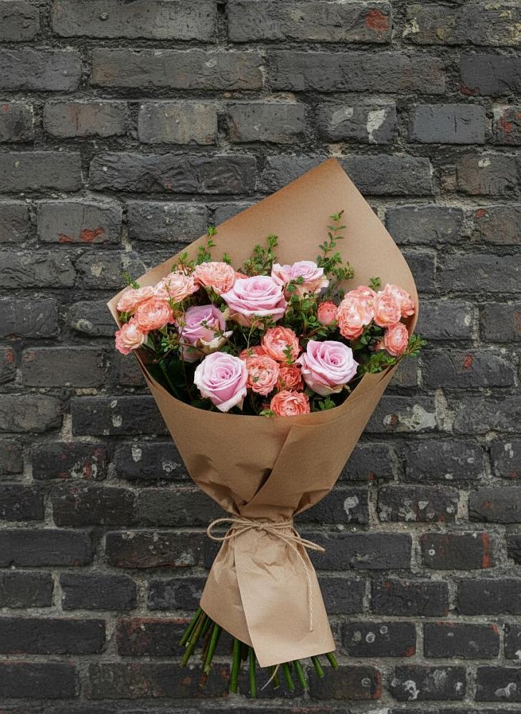 Букет цветов из: Розы в Нижней Шиловке